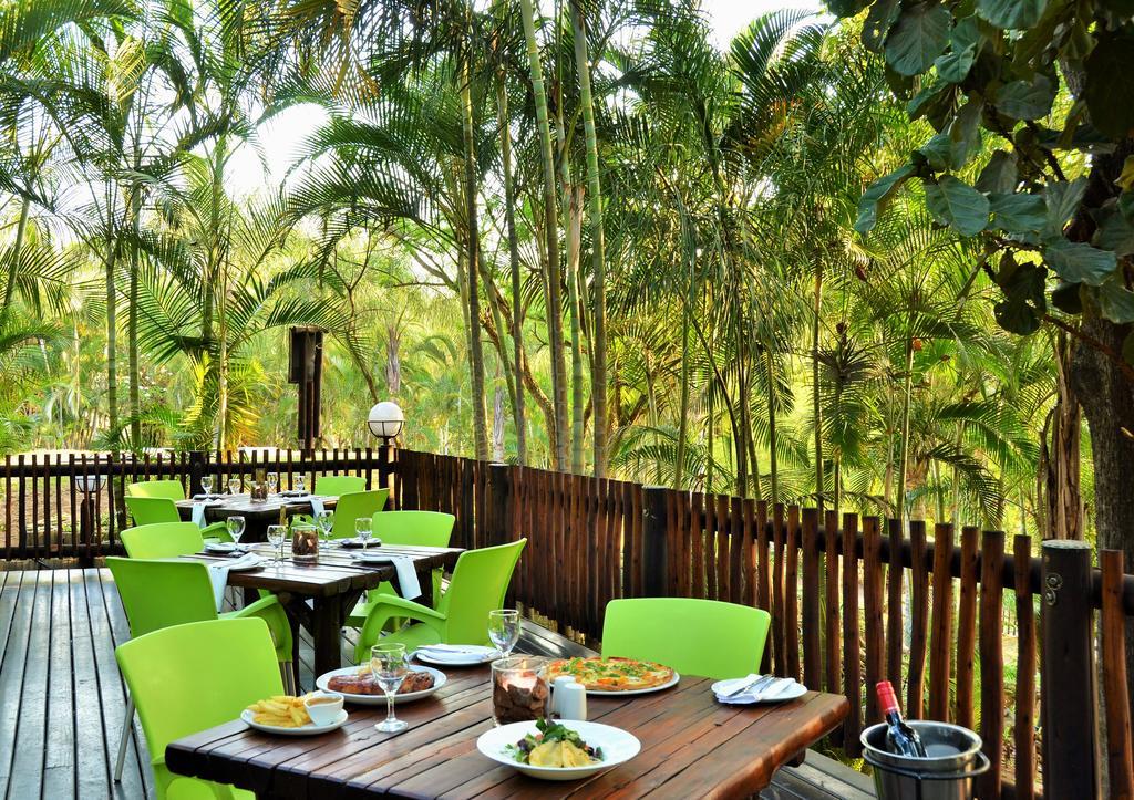 Ebundu Lodge Уайт-Ривер Экстерьер фото